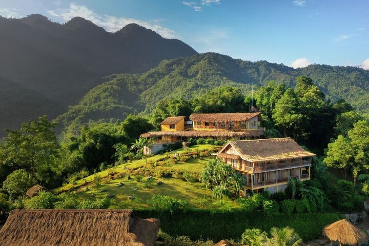 Peisajul rural liniștit din Mai Chau poate face pe oricine să se simtă relaxat și liniștit. (Foto: Internet).