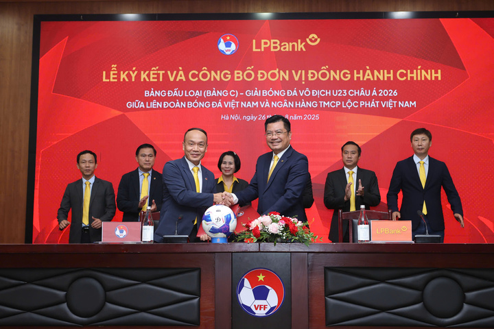 lp cong bo.jpg