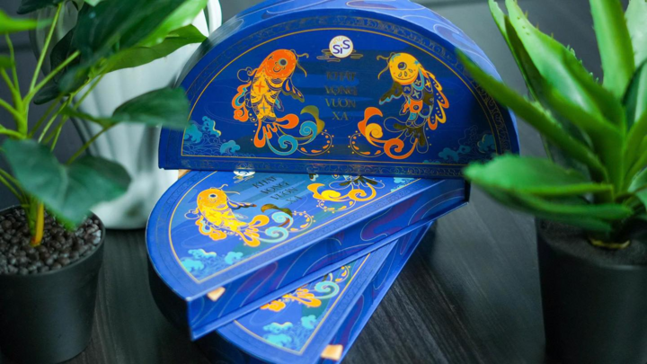 "Các em chính là những người sẽ viết tiếp câu chuyện của một ngôi trường tiên phong - nơi tri thức và nghệ thuật hòa quyện, nơi khát vọng bay xa bắt đầu", nhà trường nhắn nhủ tới các tân sinh viên. (Ảnh: Nhà trường)
