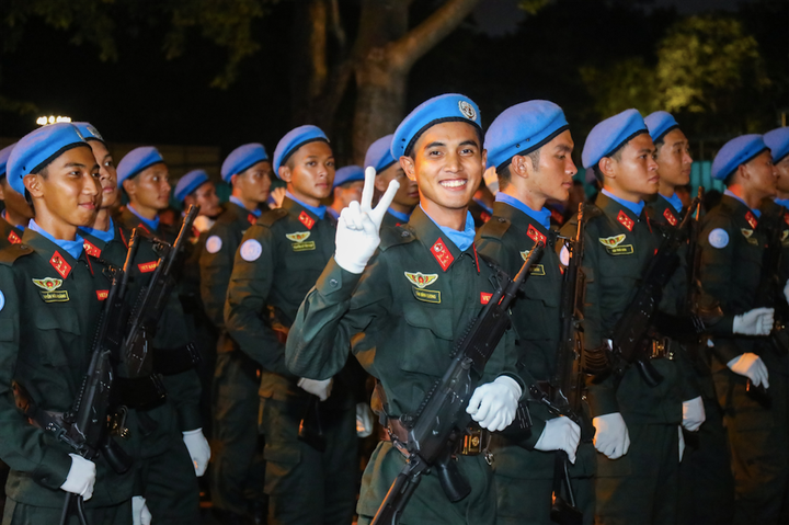 Những khoảnh khắc hạnh phúc của hòa bình tại buổi tổng hợp luyện A80 - 7