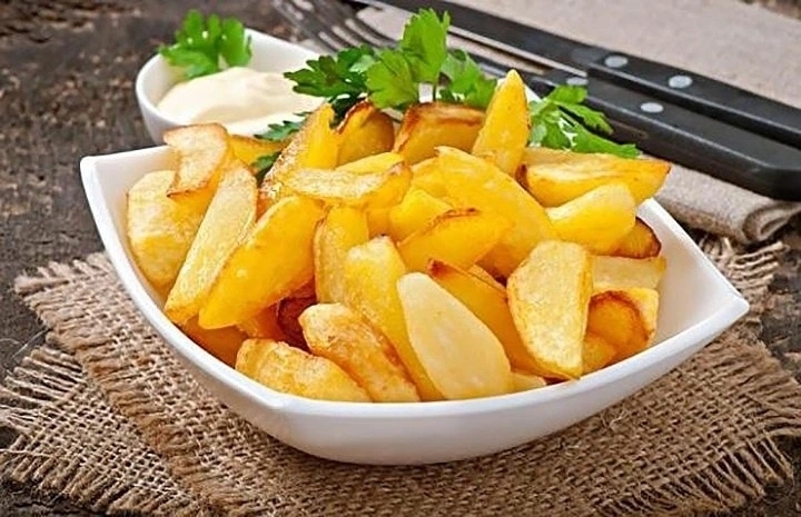 8 loại thực phẩm không nên hâm nóng