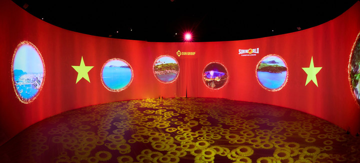 Gian hàng mô phỏng chuyến bay của Sun Group ở Triển lãm A80 hút khách tham quan - 7