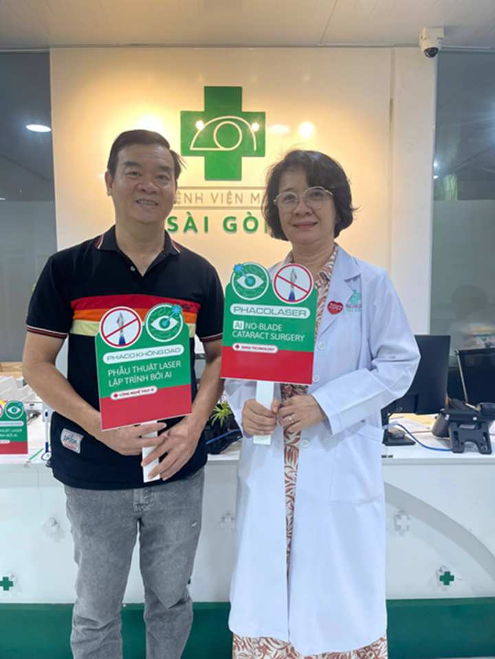 Bệnh nhân được điều trị đục thủy tinh thể thành công bằng phương pháp Phaco Không Dao tại Bệnh viện Mắt Sài Gòn.