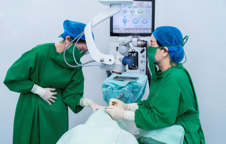 Phương pháp Phaco Không Dao mang lại ánh sáng cho hàng ngàn bệnh nhân đục thủy tinh thể.