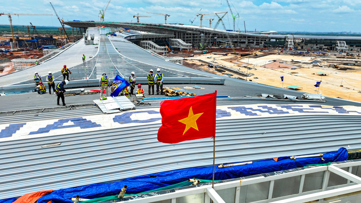 Cận cảnh thi công xuyên lễ 2/9 của gần 14.000 công nhân ở sân bay Long Thành