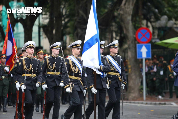 Khối Quốc kỳ Liên bang Nga.