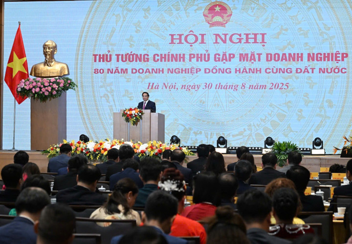 Thủ tướng Phạm Minh Chính phát biểu tại Hội nghị gặp mặt doanh nghiệp với chủ đề "80 năm doanh nghiệp đồng hành cùng đất nước".