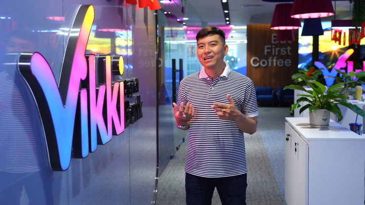 Vikki đã tìm ra khách hàng thứ 10.000 trúng thưởng 1 lượng vàng SJC - 4