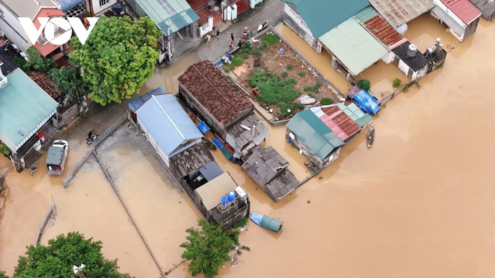 Lúc 1h ngày 1/9 mực nước trên sông Bùi tại trạm Yên Duyệt là 7,47m (trên báo động báo động 3: 0,47m), trên sông Tích tại trạm Vĩnh Phúc là 8,65m (trên báo động 3). Lúc 1h ngày 1/9 mực nước trên sông Bùi tại trạm Yên Duyệt là 7,47m (trên báo động báo động 3: 0,47m), trên sông Tích tại trạm Vĩnh Phúc là 8,65m (trên báo động 3).