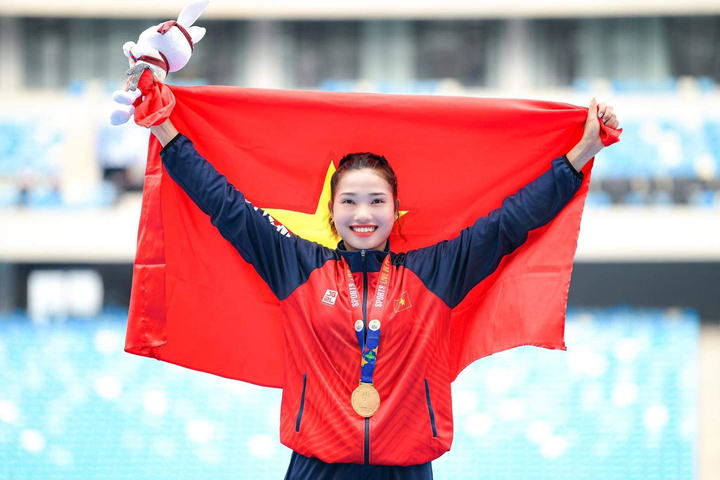 Sau đó một năm tại Campuchia, Nguyễn Linh Na bảo vệ thành công tấm huy chương vàng SEA Games 32.