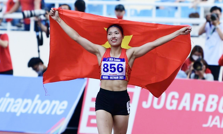 Tại SEA Games 31 diễn ra năm 2022, Nguyễn Linh Na lần đầu tiên tham dự SEA Games giành luôn huy chương vàng, phá kỷ lục quốc gia.