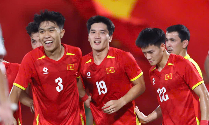 U22 Việt Nam có thể thay đổi nhiều vị trí trong đội hình đá chính ở trận đấu với U22 Uzbekistan.