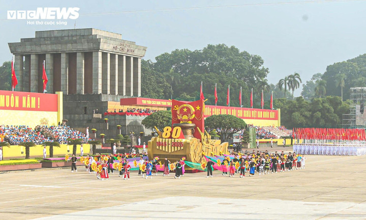 Lễ diễu binh, diễu hành kỷ niệm 80 năm Quốc khánh 2/9.