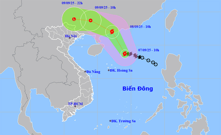 Bản đồ dự báo đường đi, khu vực ảnh hưởng của bão số 7 Tapah. (Nguồn: NCHMF)