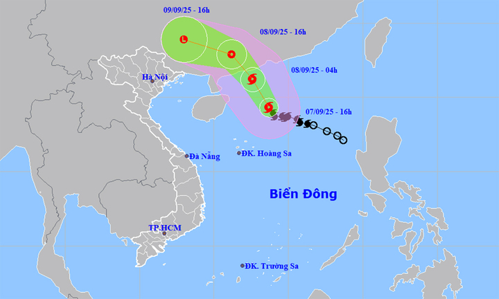 Bản đồ dự báo đường đi, khu vực ảnh hưởng của bão số 7 Tapah. (Nguồn: NCHMF)