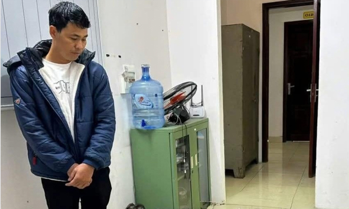 Bị cáo Thái Khắc Thành thời điểm bị lực lượng chức năng bắt giữ. (Ảnh: Đ.X)