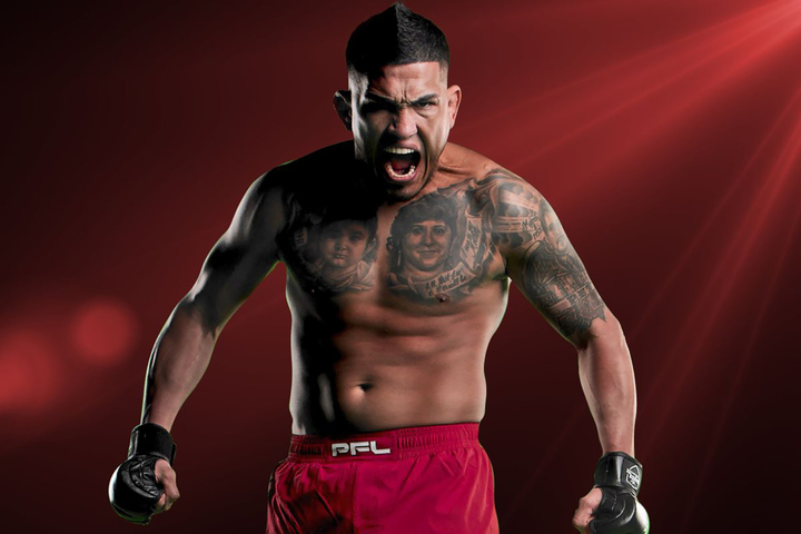 Anthony Pettis nổi tiếng với phong cách chiến đấu của Taekwondo