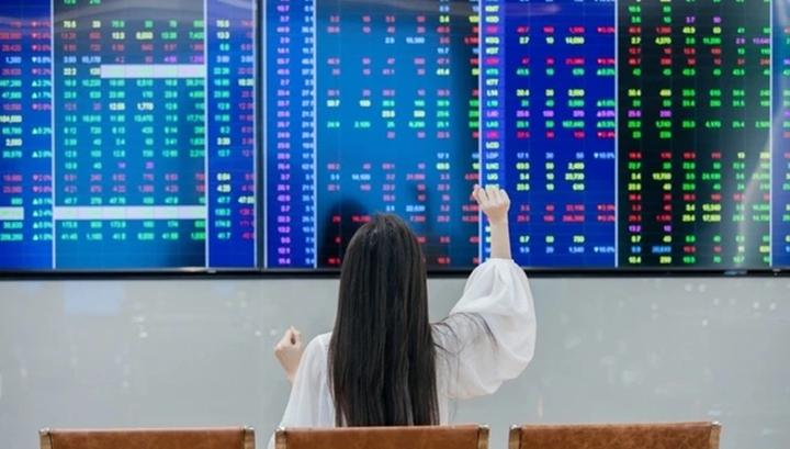 VN-Index phục hồi sau phiên lao dốc