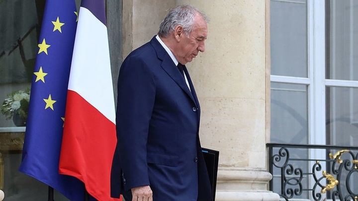 Ông François Bayrou.