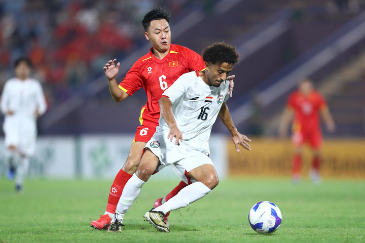 U23 Việt Nam gặp nhiều khó khăn hơn so với 2 trận đầu tiên.