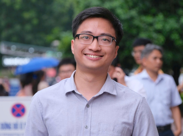 Vũ Ngọc Duy vừa trở thành thủ khoa kỳ thi bác sĩ nội trú của trường Đại học Y Hà Nội. (Ảnh: Vietnamnet)