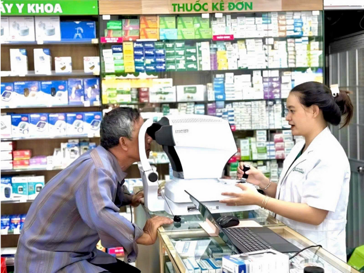 Dược sĩ An Khang vốn đã được đào tạo bài bản, có chuyên môn vững vàng, nay lại được nâng cấp nhờ được cập nhật những thông tin y khoa mới nhất.