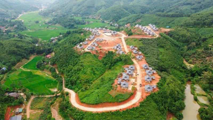 Làng Nủ dần "hồi sinh" sau thảm họa lũ quét. (Ảnh: Báo Lào Cai)