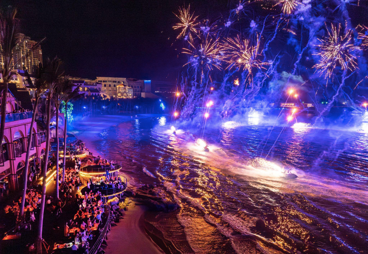 Nhà hàng Sun Bavaria GastroPub, “khán đài VIP” để đón xem show diễn.