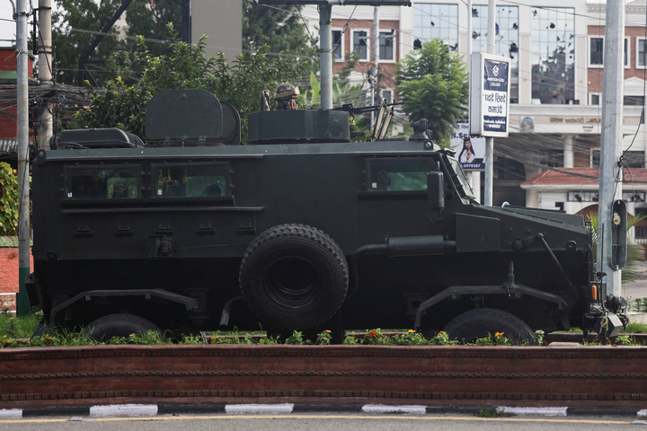 Quân đội phải huy động để ổn định trật tự sau các vụ biểu tình ở Nepal. (Ảnh: Reuters)