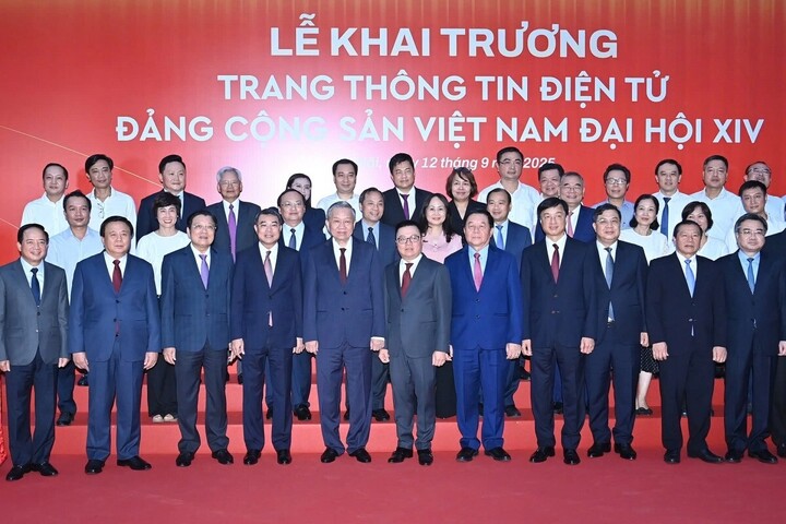 Tổng Bí thư Tô Lâm dự lễ ra mắt Trang thông tin điện tử 'Đảng Cộng sản Việt Nam - Đại hội XIV' - 7