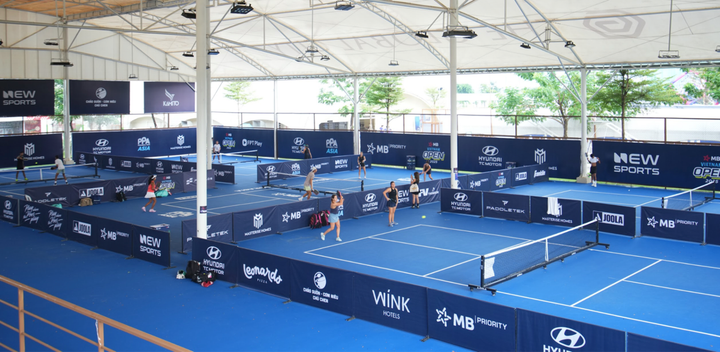 Cụm 5 sân, bao gồm sân Grand Court, được sử dụng cho cả các nội dung Pro và Amateur.