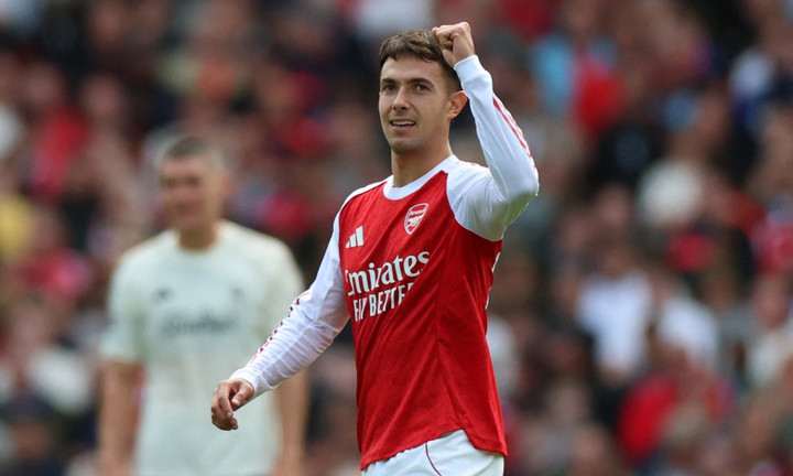 Zubimendi ghi bàn đầu tiên tại Ngoại Hạng Anh. (Ảnh: Reuters)