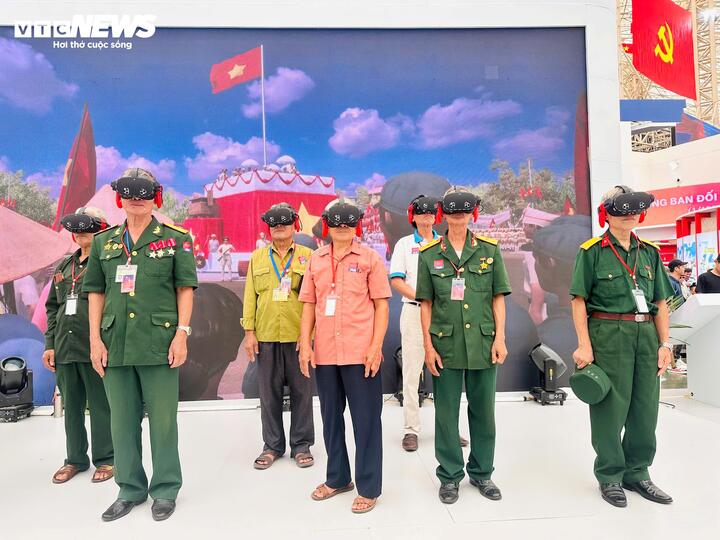 Trải nghiệm VR không thể bỏ lỡ tại Triển lãm 80 năm thành tựu đất nước - 6