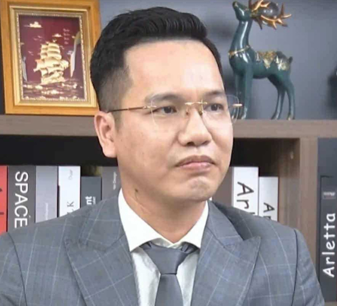 luat-su-phan-ke-hien.jpg