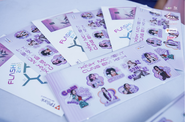 TPBank mang đến hàng ngàn quà tặng độc đáo khiến cộng đồng Xinhiu thích mê.