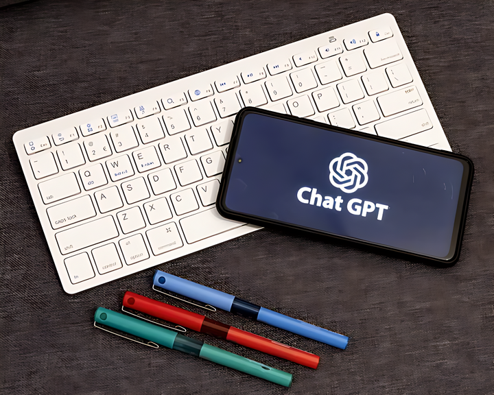 Only 17% of Britons think AI is a good alternative to human interaction. (Source: Shutterstock)