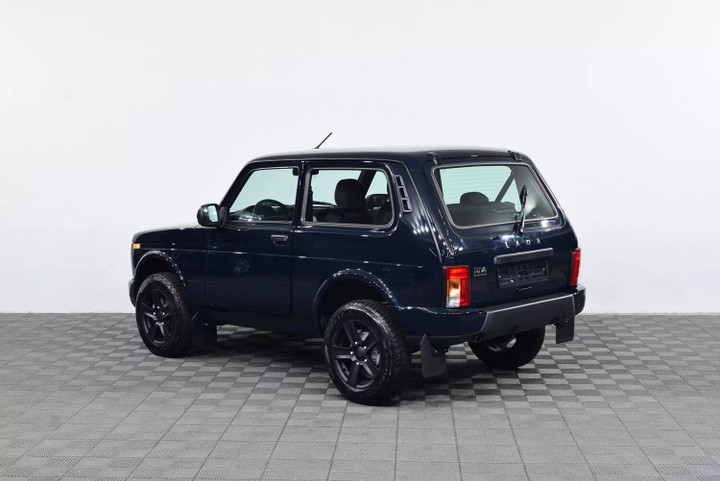 Mẫu SUV off-road của Nga sắp về Việt Nam, giá từ 450 triệu đồng - 4