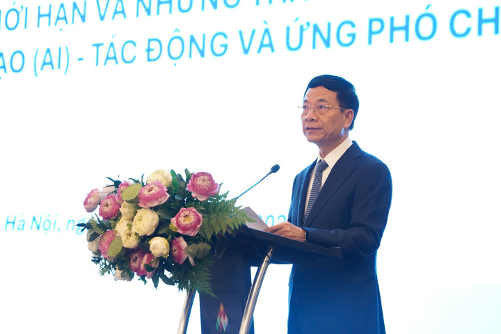 Bộ trưởng Khoa học và Công nghệ Nguyễn Mạnh Hùng phát biểu tại Hội thảo. (Ảnh: Thùy Linh)