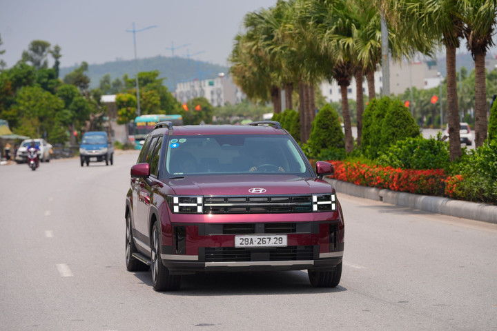 Xe ô tô mới sản xuất và lắp ráp từ năm 2022 đều đạt tiêu chuẩn khí thải mức 5 nên không thuộc đối tượng bị hạn chế đi vào vùng phát thải thấp của Hà Nội. (Ảnh: Hyundai Thành Công)