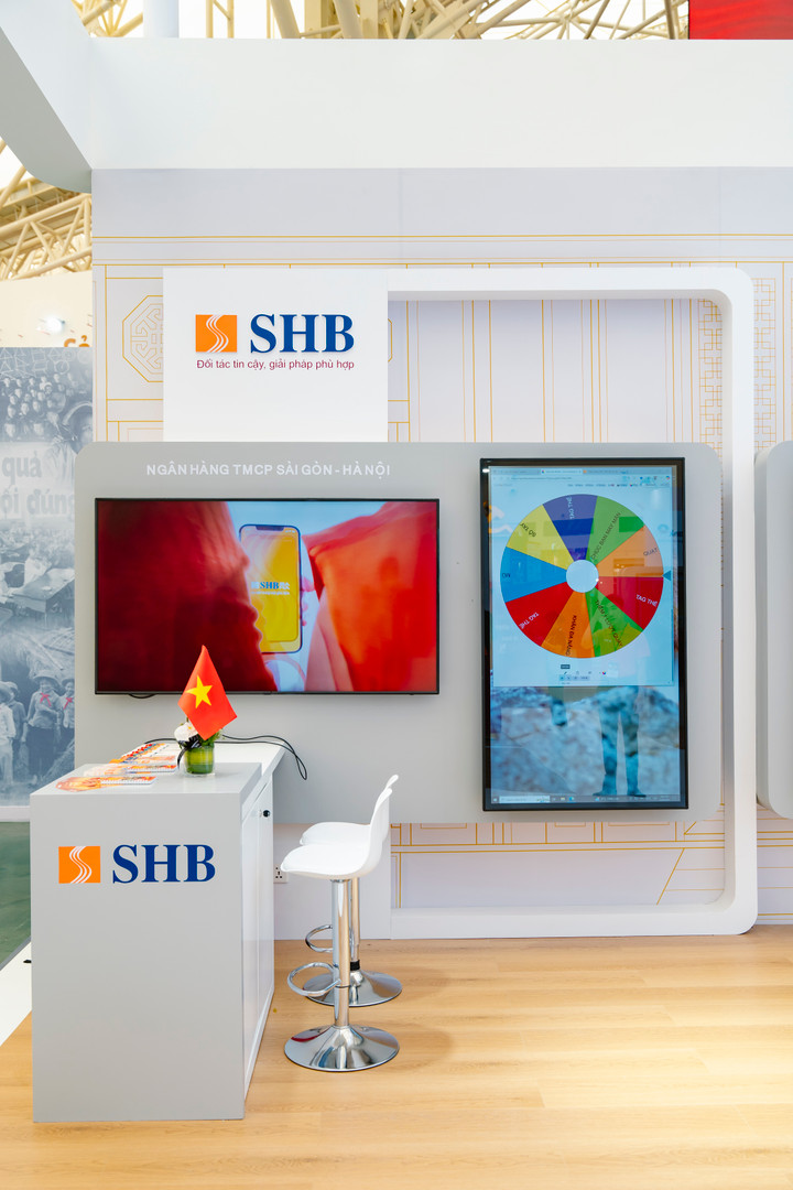 Không gian triển lãm của SHB.