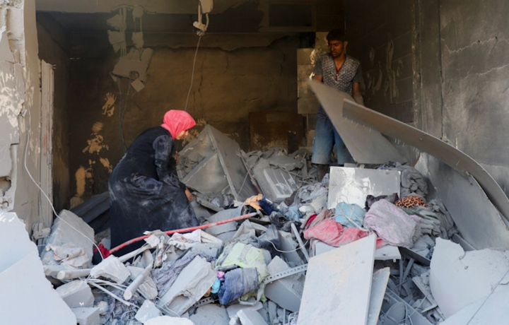 Quan chức quân đội Israel ước tính có khoảng 40% cư dân chạy trốn khỏi thành phố Gaza sau khi quân đội tiến sâu hơn vào trung tâm thành phố. (Ảnh: Reuters)