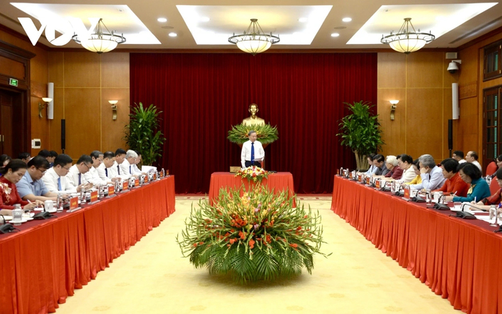 Toàn cảnh buổi làm việc.