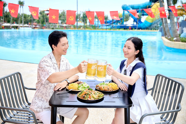 Combo ẩm thực giúp du khách có thể trải nghiệm Sun World Ha Nam từ A đến Z.