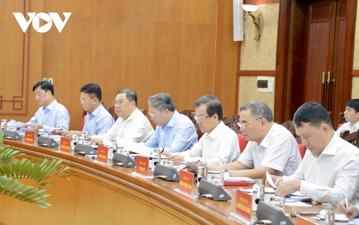 Các đại biểu dự cuộc làm việc.