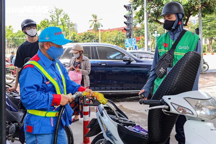 Giá xăng dầu chiều nay dự báo tăng trở lại. (Ảnh: Minh Đức).