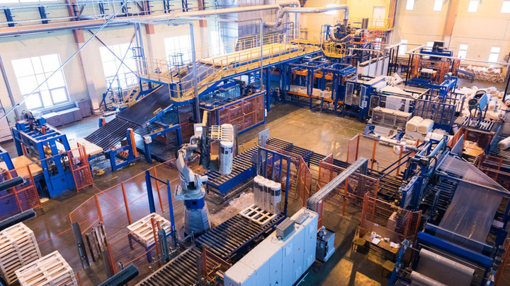 Chương trình hỗ trợ 17,5 tỷ euro được kỳ vọng sẽ giúp khoảng 350.000 doanh nghiệp nhỏ và vừa giảm chi phí năng lượng.