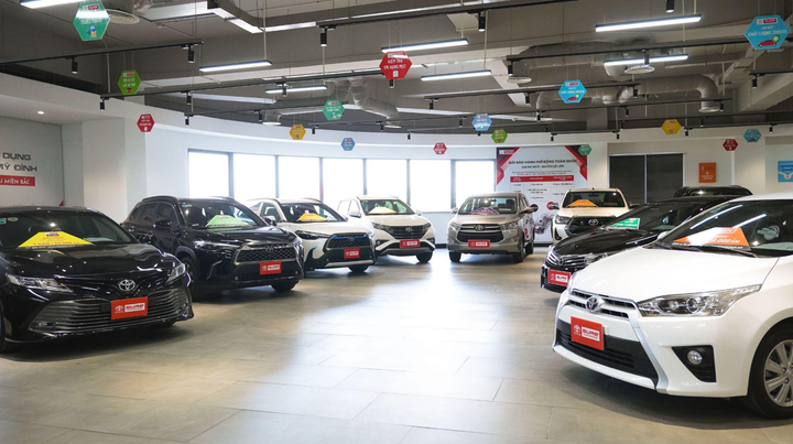 Toyota Sure - Trung tâm xe đã qua sử dụng uy tín của Toyota - giúp khách hàng bán xe cũ, mua xe mới Toyota với thủ tục nhanh gọn và chăm sóc tận tâm.