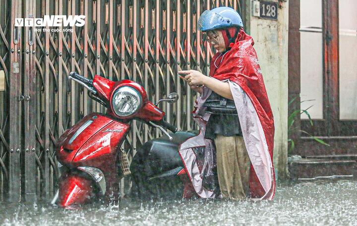 Dự báo thời tiết ngày 22/9: Miền Bắc mưa lớn, siêu bão Ragasa đi vào Biển Đông