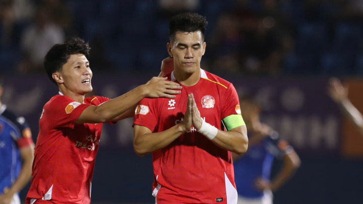 Tiến Linh vừa là đối thủ của câu lạc bộ Thanh Hóa ở vòng 13.