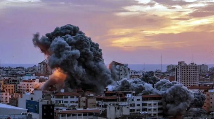 Người dân Palestine đang đối mặt với những cuộc tấn công tàn khốc của Israel. (Ảnh: EPA)